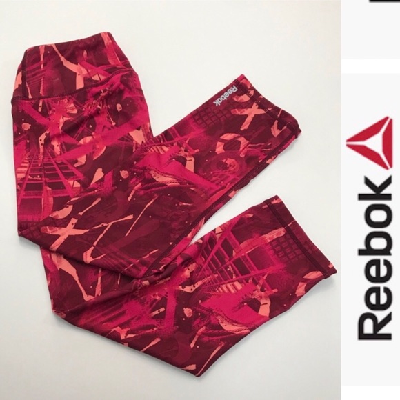 Reebok Pants - Reebok women’s leggings Sz xs red color